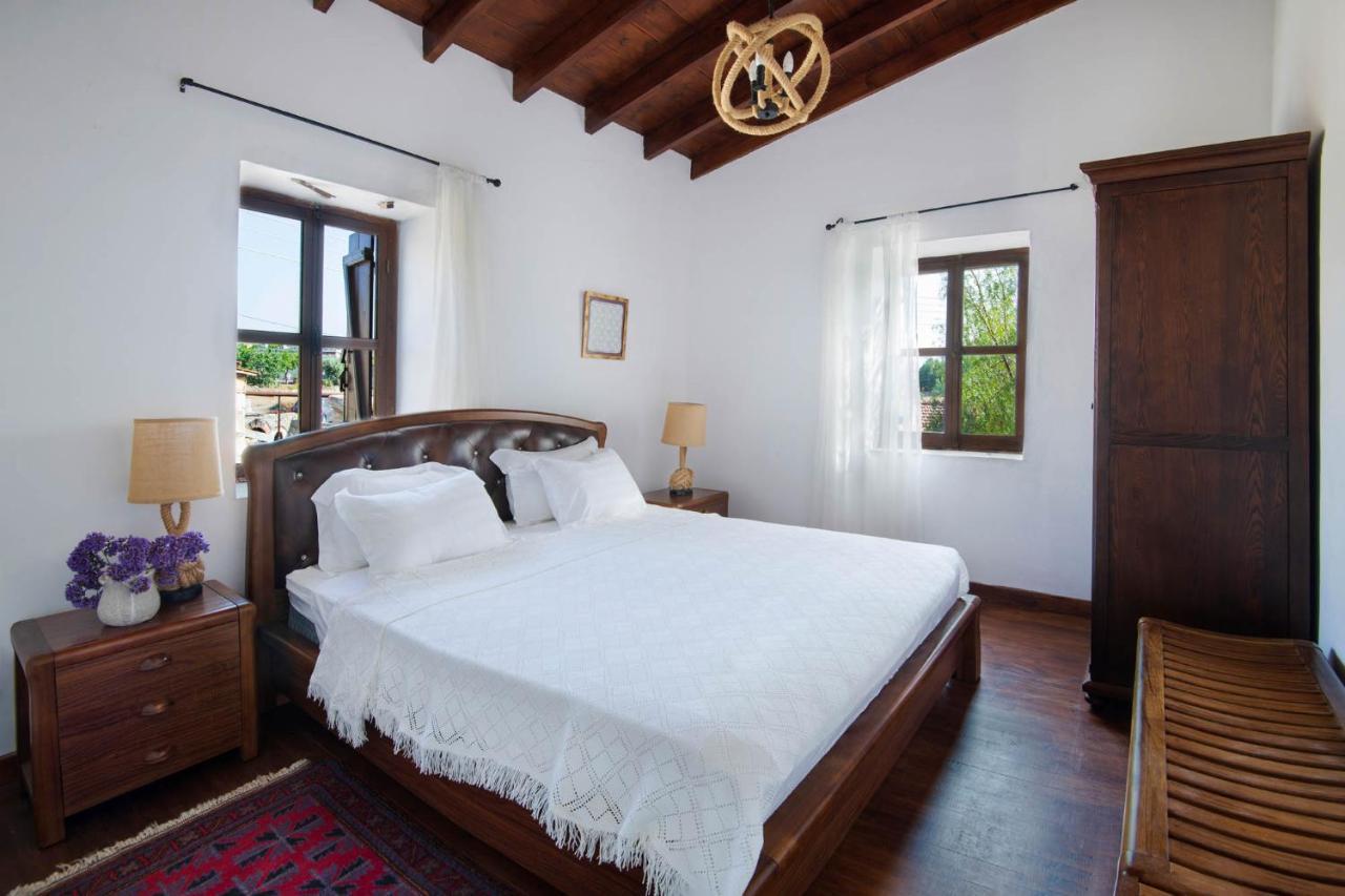 Meleni Cottage Houses Parekklisia 外观 照片